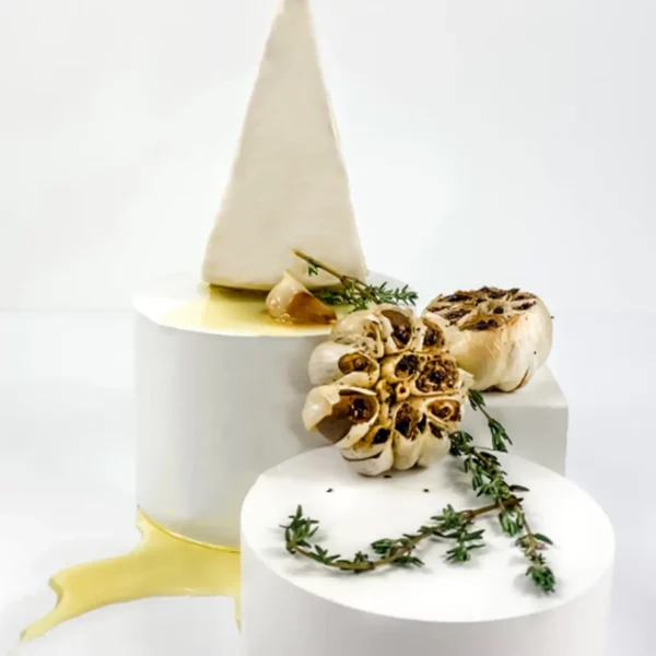 Darë Vegan Cheese - Roasted Garlic Plant-Based Vegan Cheese Wedge - Image 2